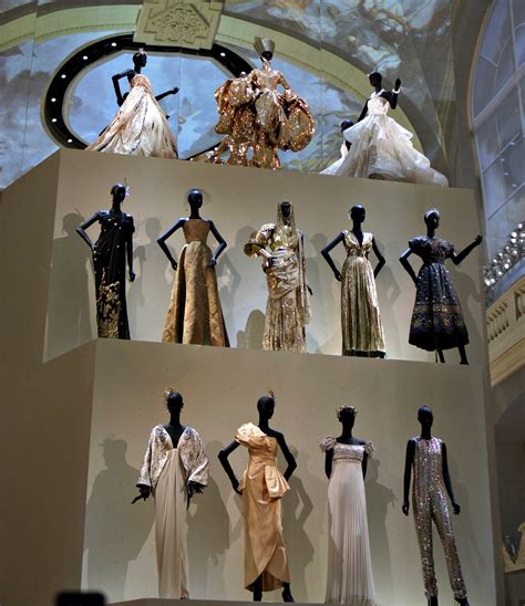 christian dior exhibition paris.